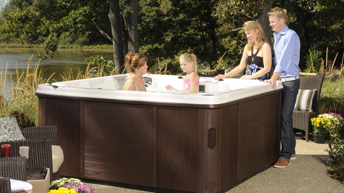family-together-in-viking-spas-hot-tub